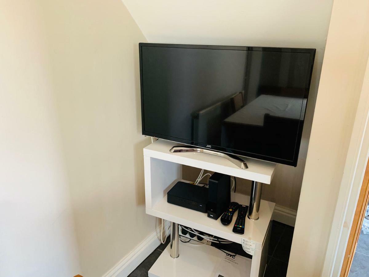 Housefield 1 Apartment Bucknall  Ngoại thất bức ảnh