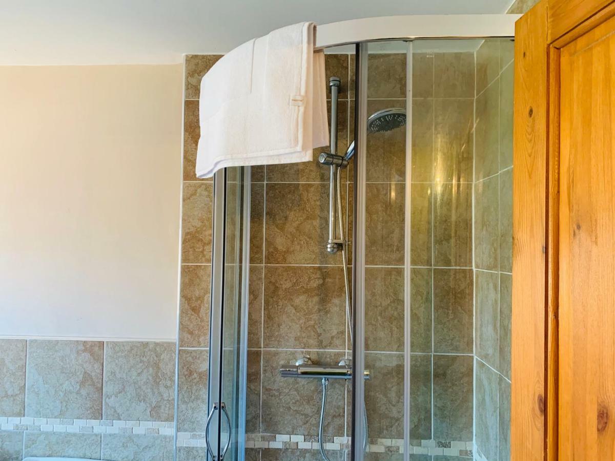 Housefield 1 Apartment Bucknall  Ngoại thất bức ảnh