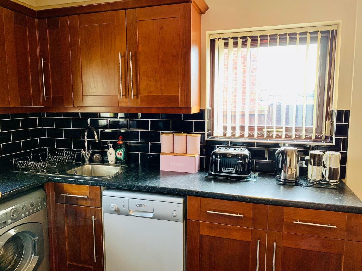 Housefield 1 Apartment Bucknall  Ngoại thất bức ảnh