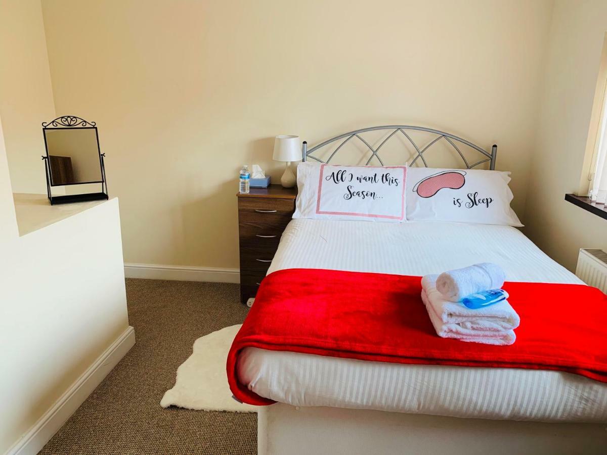 Housefield 1 Apartment Bucknall  Ngoại thất bức ảnh