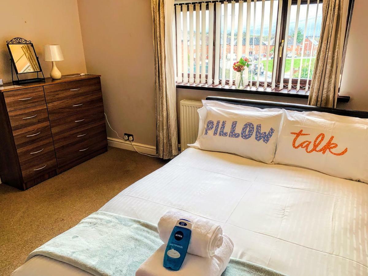 Housefield 1 Apartment Bucknall  Ngoại thất bức ảnh